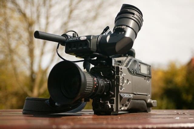 Should Your Vacation Rental Listings Include Video?