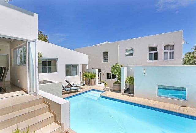 What Guests Look For When Booking Holiday Homes
