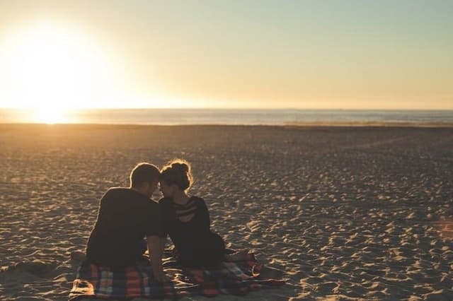 Preparing Your Short Term Let for Valentine's Day