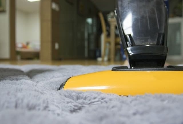 Short Term Letting Manager vs Housekeeper
