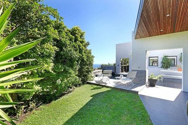 Essential Outdoor Features for Your Vacation Rental